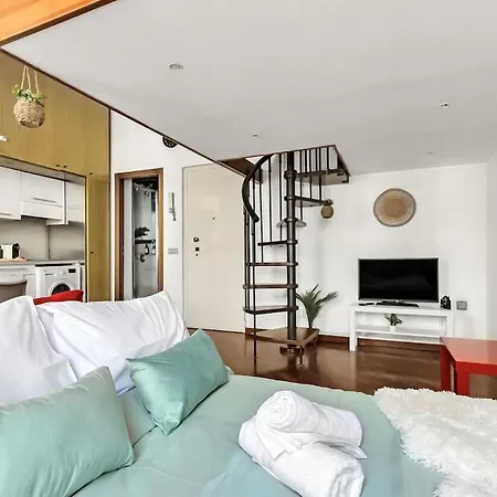 Loft 4 Posti Letto, Duomo 15' - Linate 15' Metro M4 아파트